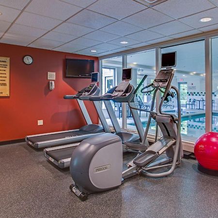 Hilton Garden Inn Cleveland Airport Fairview Park Extérieur photo