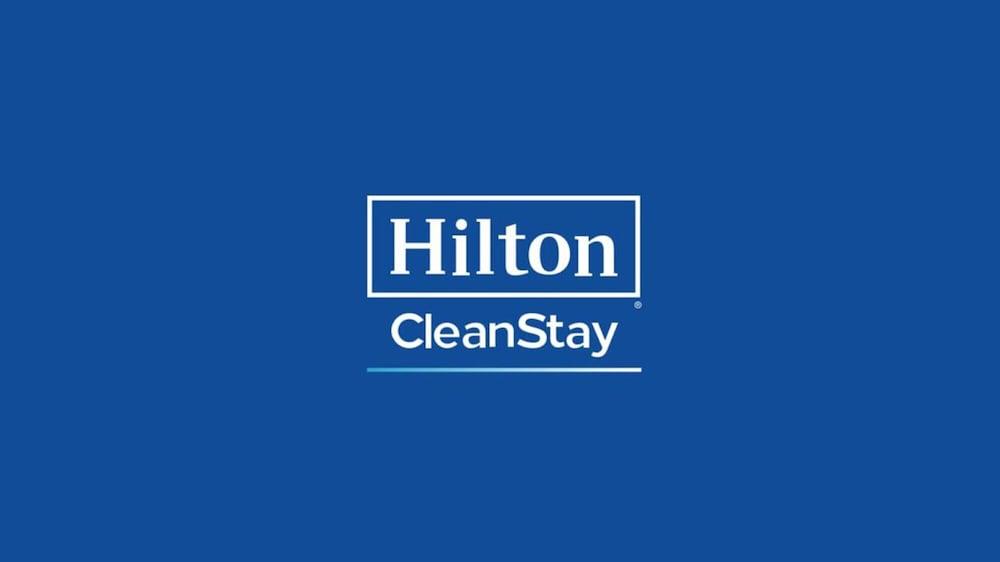 Hilton Garden Inn Cleveland Airport Fairview Park Extérieur photo