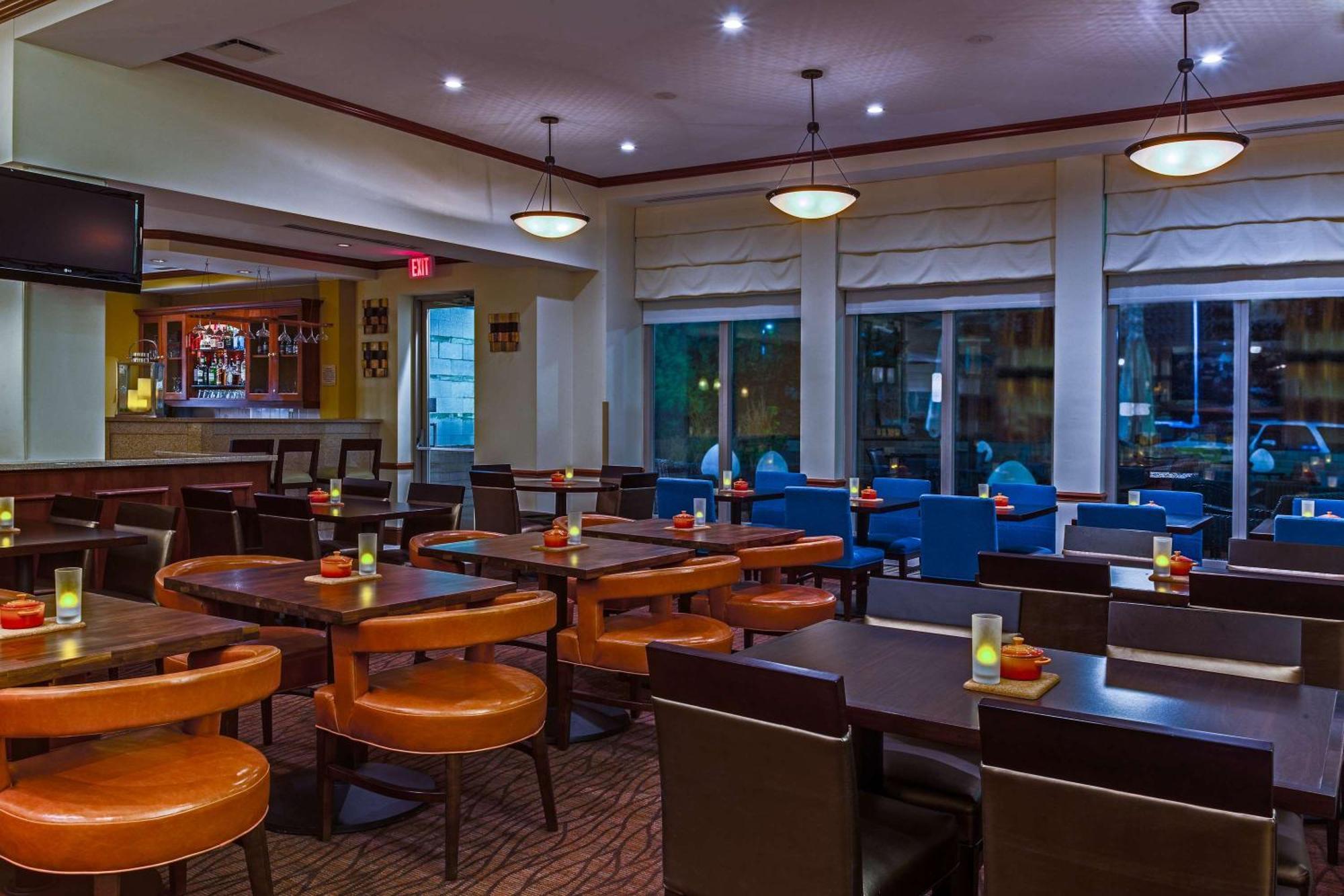 Hilton Garden Inn Cleveland Airport Fairview Park Extérieur photo
