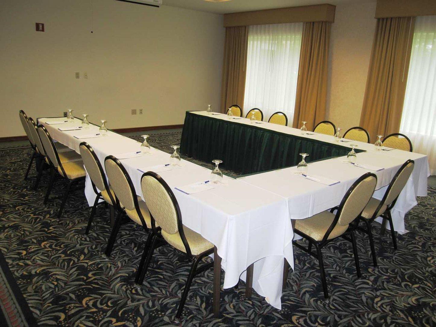 Hilton Garden Inn Cleveland Airport Fairview Park Extérieur photo